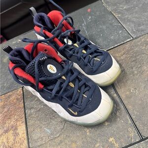 NIKE Air Foamposite ONE GS Olympics